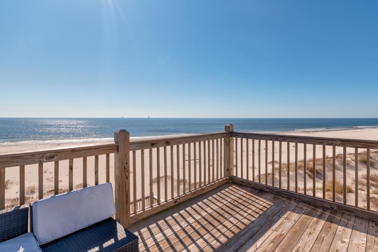 Island Time IV - Pet Friendly! Private Heated Gulf Facing Pool - Covered Porches And Sundecks - This Amazing Home Has It All! Home Dauphin Island Exterior photo